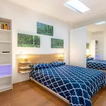 Guesthost - La Casetta Di Jordi Bright Flat With Patio Lägenhet *