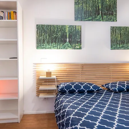 Apartment La Casetta Di Jordi Bright Flat With Patio