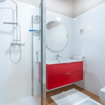 Guesthost - La Casetta Di Jordi Bright Flat With Patio * Udine