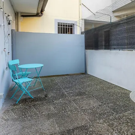 Guesthost - La Casetta Di Jordi Bright Flat With Patio Lägenhet Udine